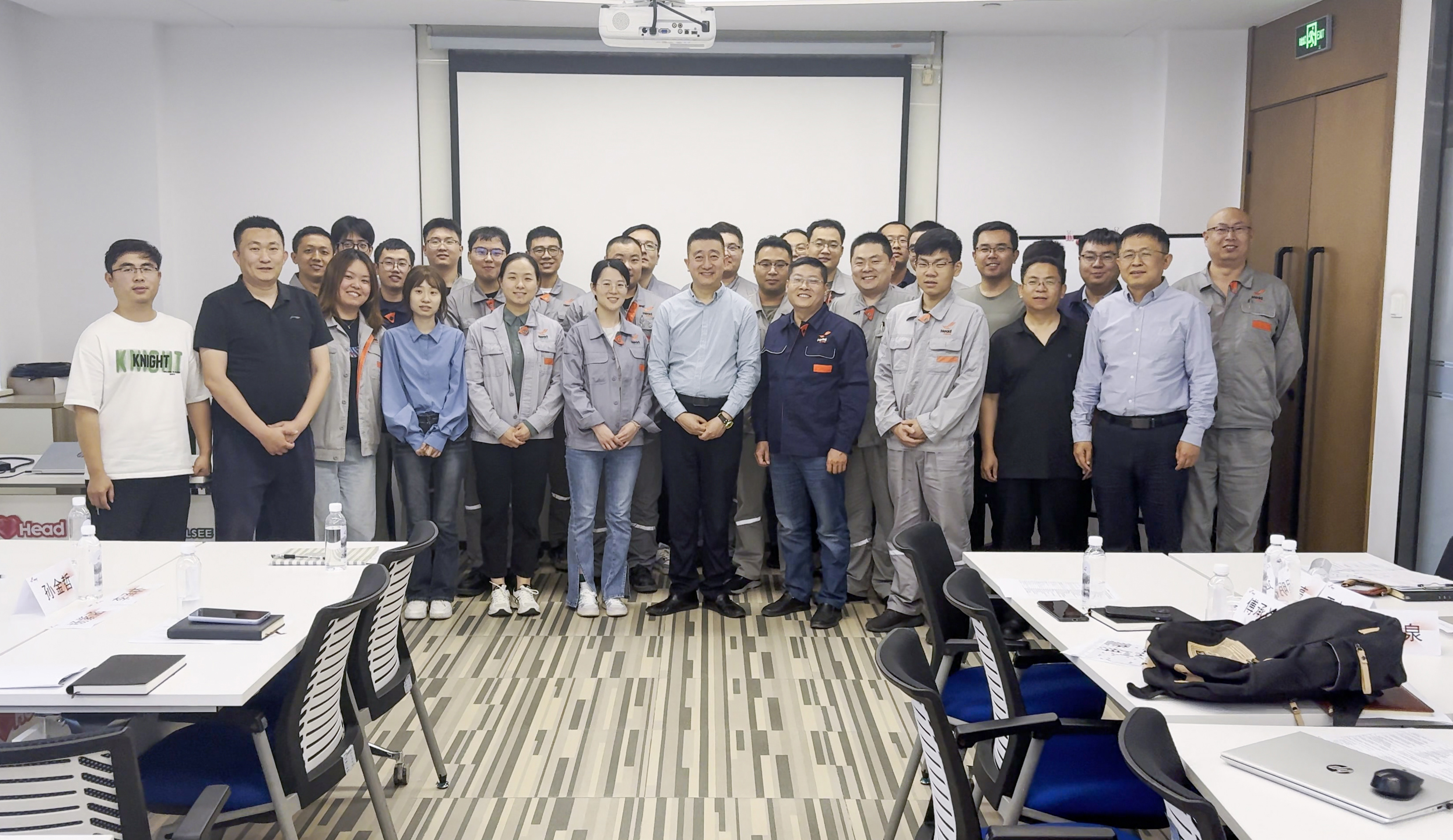 創(chuàng)新思維賦能未來 | 2025年工程師俱樂部啟動會暨首場《創(chuàng)新思維：TRIZ》培訓圓滿收官！